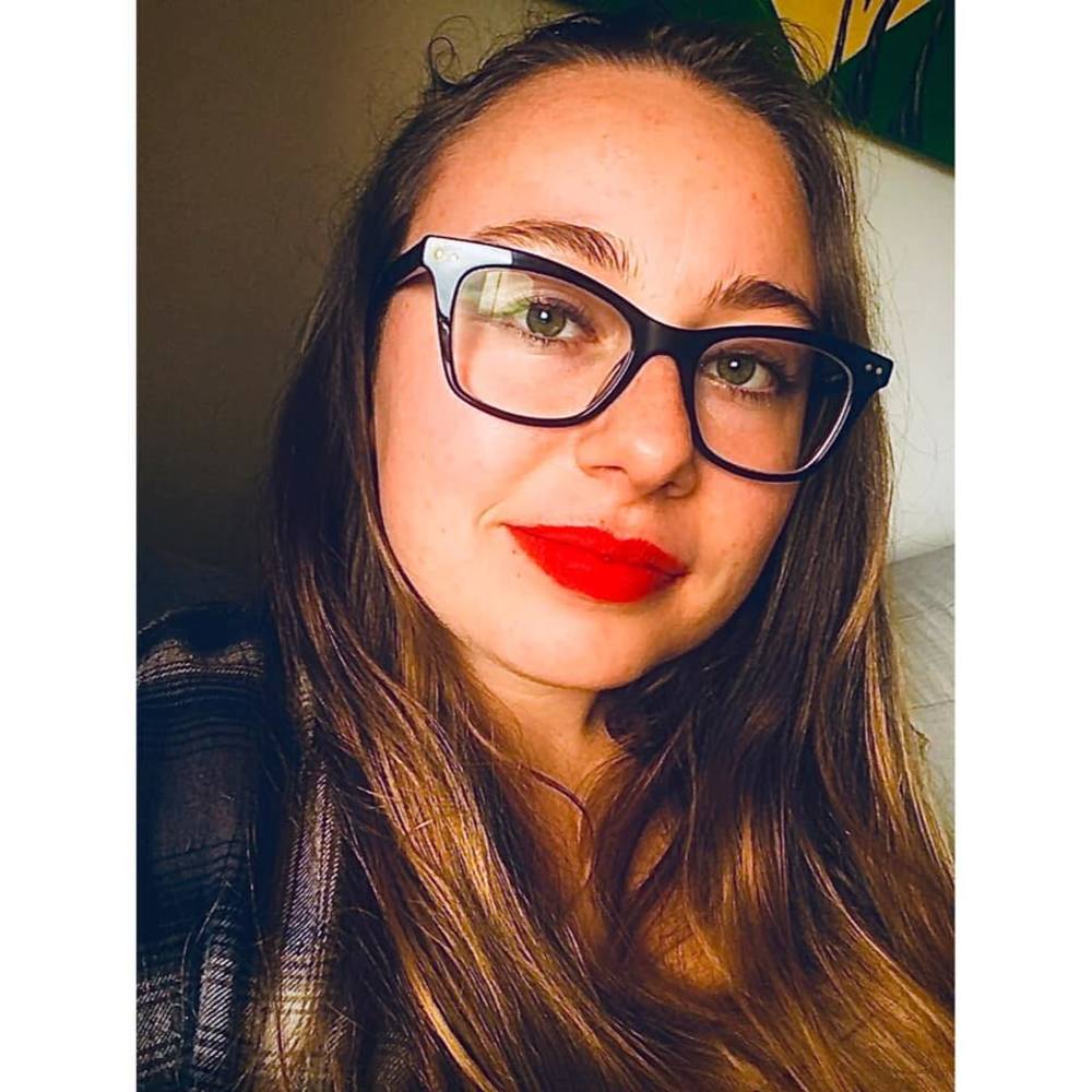 Meet your Posher, Samantha